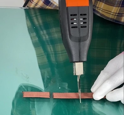 Taglierina calda del tessuto del panno della corda di raffreddamento a aria tenuto in mano elettrica