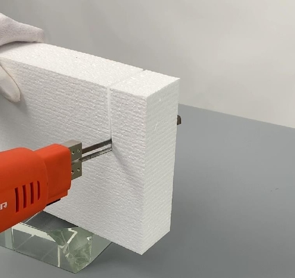 Taglierina tenuta in mano senza cordone di calore per il taglio della schiuma con il pacchetto della batteria